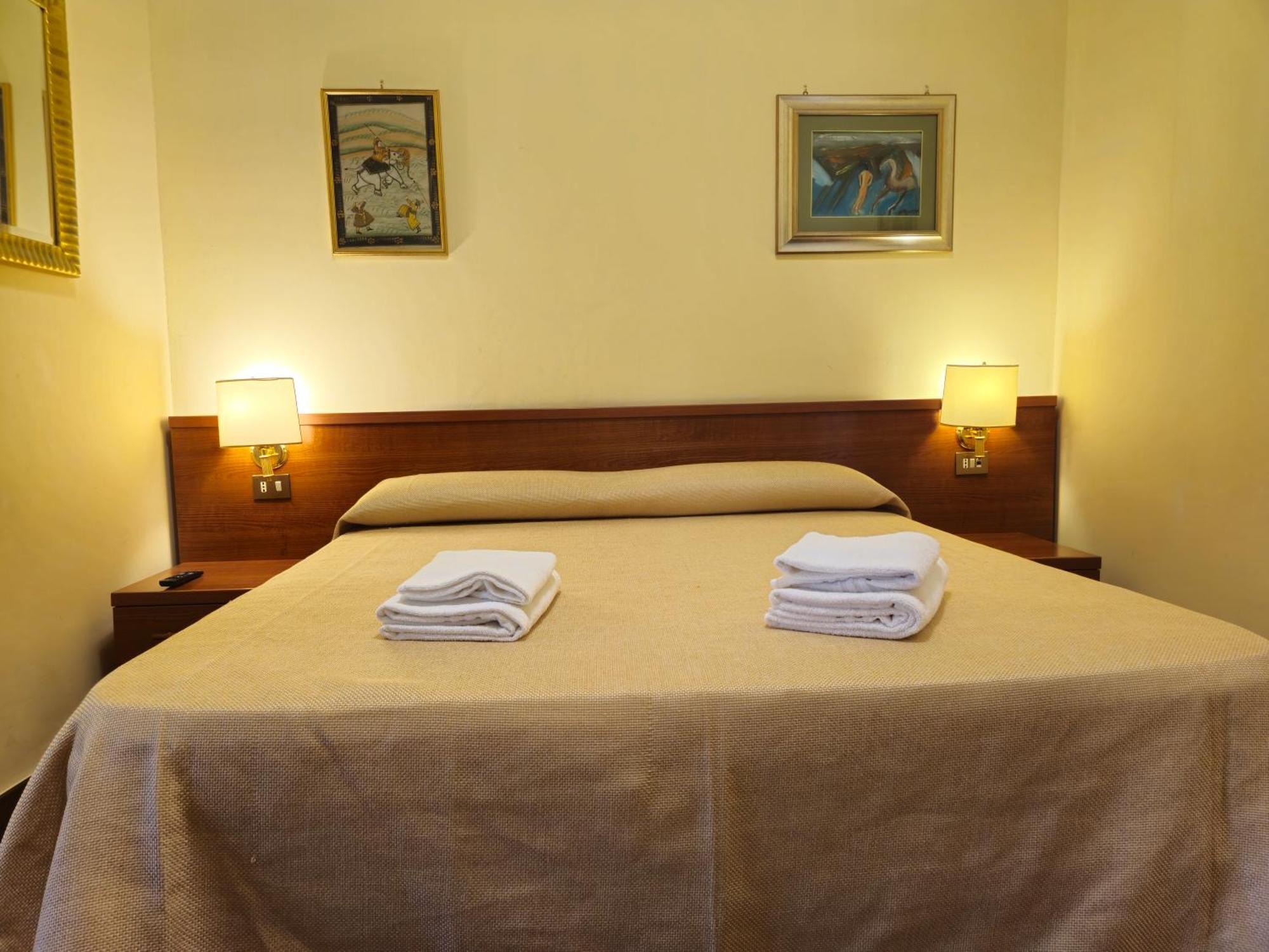 Hotel Azzurra Roma Exterior foto