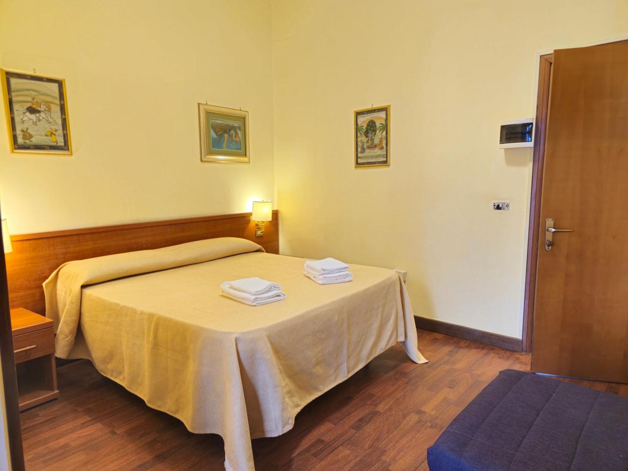 Hotel Azzurra Roma Exterior foto